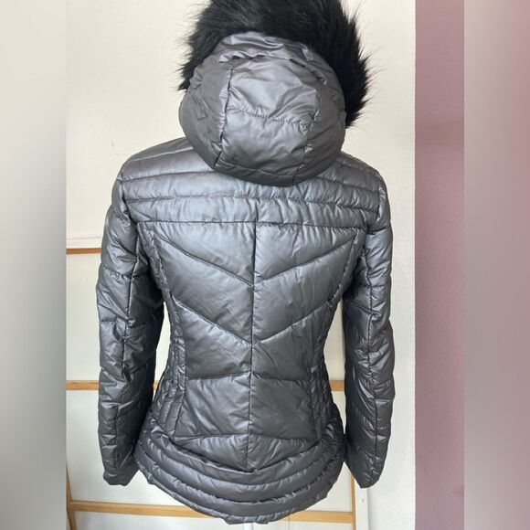 Nanette Lepore NWOT puffer parka w/ faux fur trimmed detachable hood🎉 - Picture 5 of 13